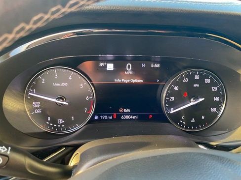 Used 2022 Buick Envision Avenir w/ Technology Package II image 31