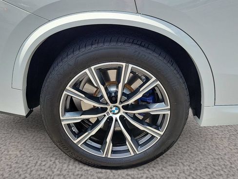 Used 2022 BMW X5 M50i AWD/4WD image 6
