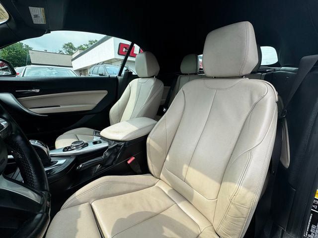 Used 2016 BMW M235i xDrive Convertible AWD/4WD image 19