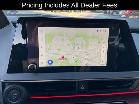 Used 2025 Toyota Prius Plug-In Hybrid FWD image 15