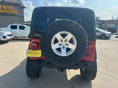 Used 2006 Jeep Wrangler Rubicon AWD/4WD image 4
