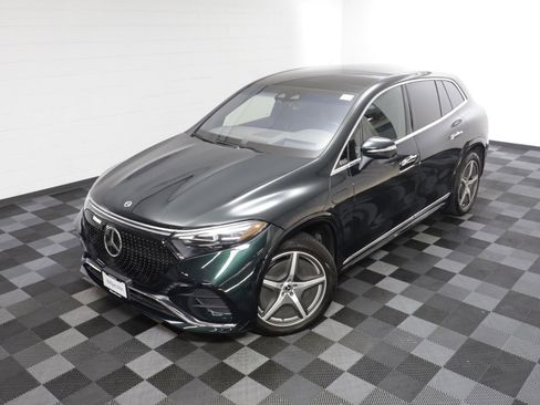 Used 2023 Mercedes-Benz EQS 580 4MATIC SUV image 2