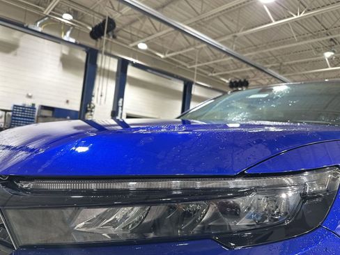 Used 2024 Honda CR-V Sport image 31