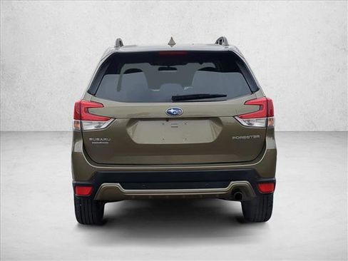 Certified 2023 Subaru Forester Limited image 8