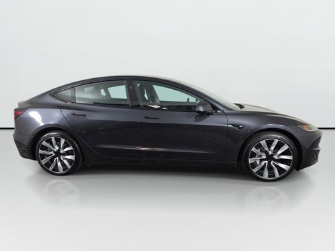 Used 2025 Tesla Model 3 Long Range RWD image 7