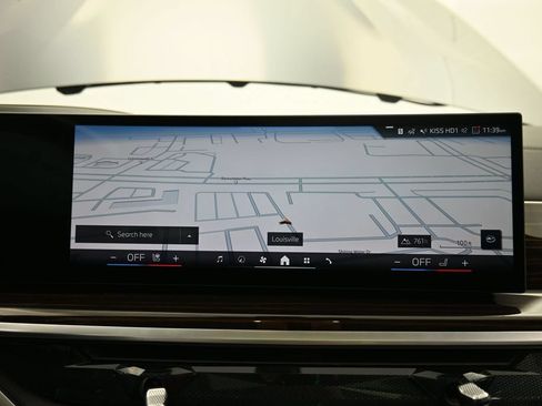 Used 2026 BMW X7 xDrive40i AWD/4WD image 11