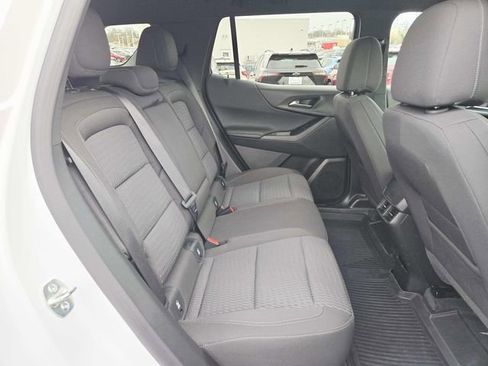 Used 2026 Chevrolet Equinox LT w/ LPO, Floor Liner Package image 11