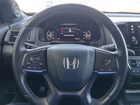 Used 2022 Honda Passport TrailSport image 11