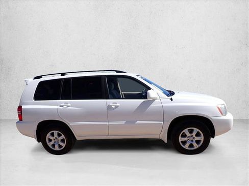 Used 2003 Toyota Highlander 4WD V6 image 5