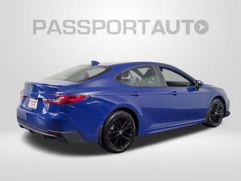 Certified 2025 Toyota Camry SE AWD/4WD image 7