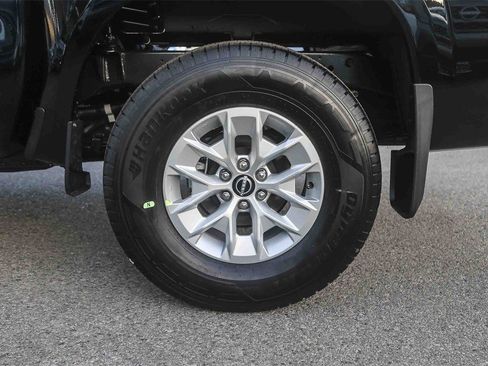 New 2026 Nissan Frontier S image 10