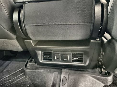 Used 2019 Chevrolet Silverado 1500 RST AWD/4WD image 25
