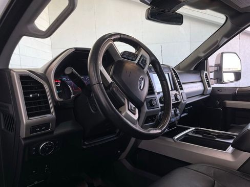 Used 2020 Ford F350 Lariat w/ Lariat Ultimate Package image 19