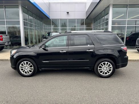 Used 2016 GMC Acadia Denali image 2