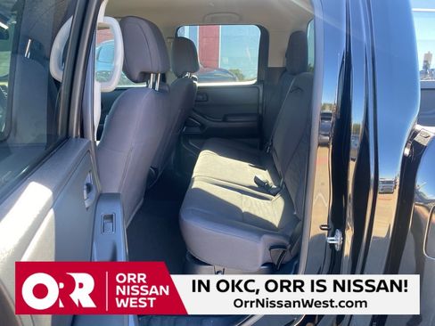 Used 2022 Nissan Frontier S w/ Technology Package image 15