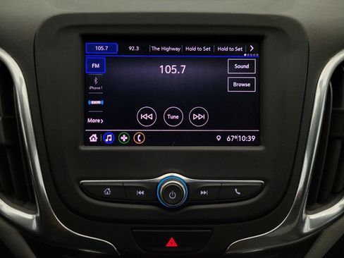 Used 2020 Chevrolet Equinox LT FWD image 25