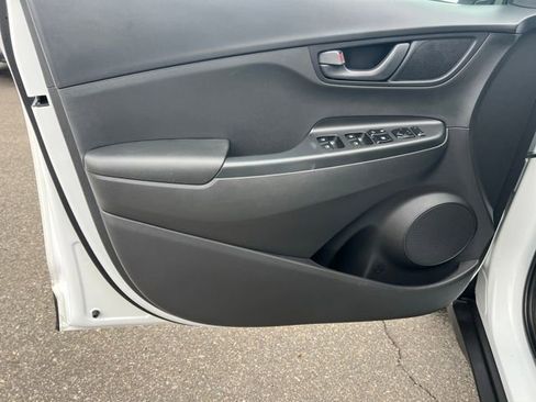 Certified 2022 Hyundai Kona SEL image 10