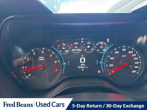 Used 2016 Chevrolet Camaro SS image 13