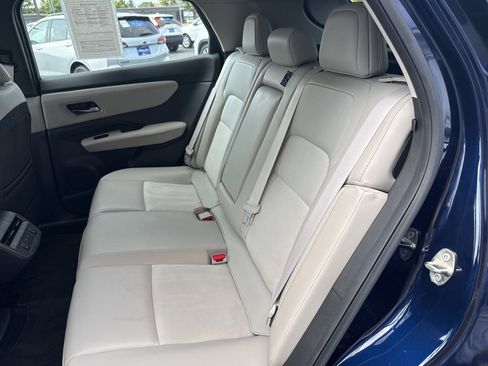 Used 2023 Nissan Ariya FWD image 41