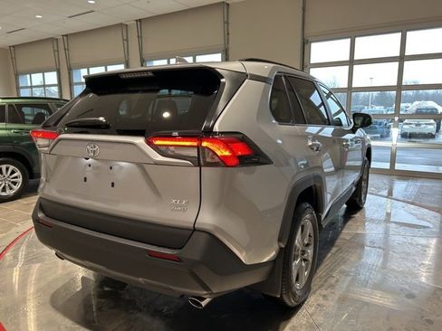 New 2025 Toyota RAV4 XLE image 7
