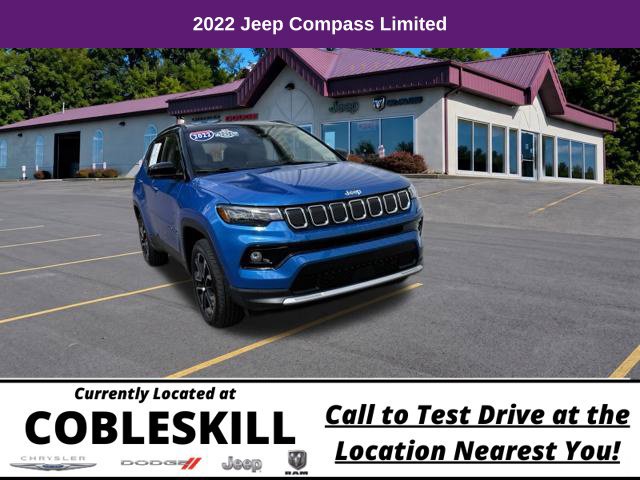 Used 2022 Jeep Compass Limited AWD/4WD image 3