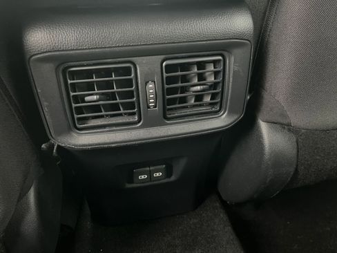 Used 2025 Toyota RAV4 XLE image 24