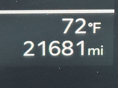 Used 2025 Kia K4 LXS image 34