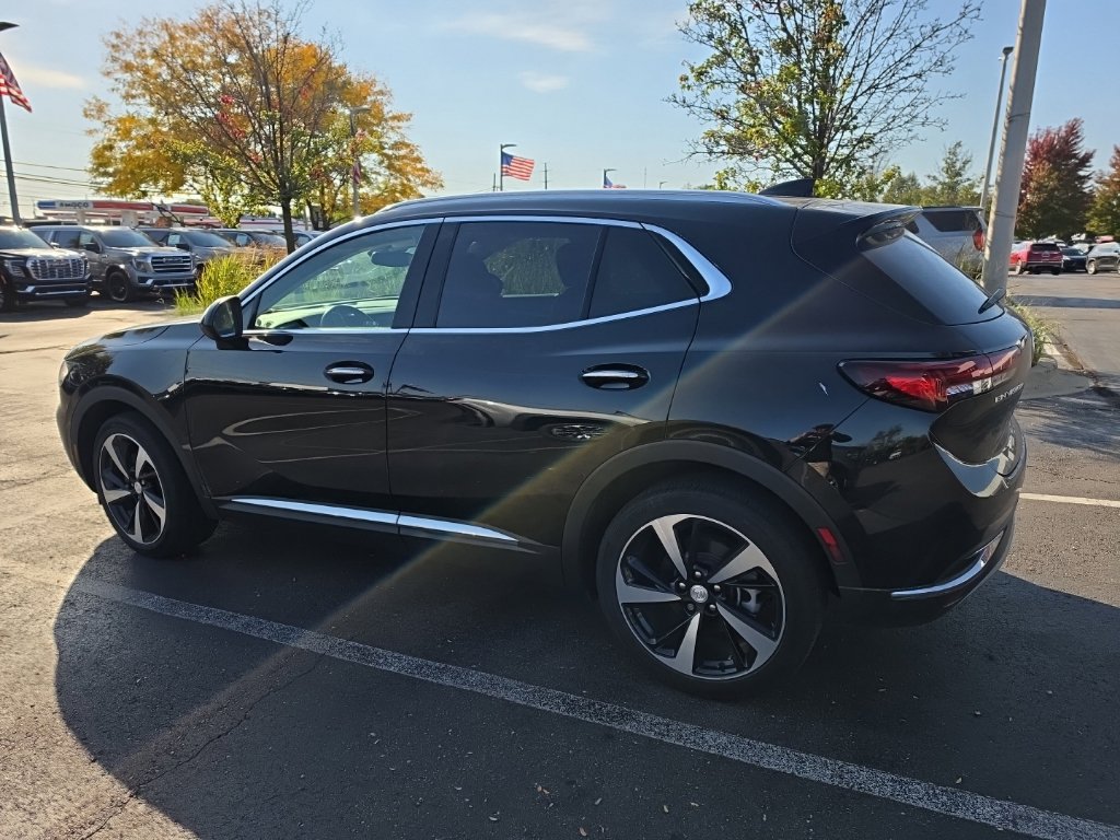 Used 2021 Buick Envision Essence FWD image 5