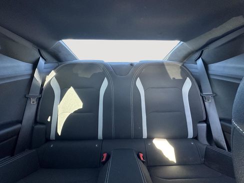 Used 2019 Chevrolet Camaro LT image 15