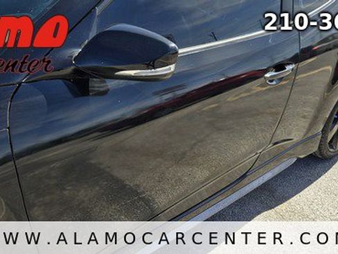 Used 2014 Hyundai Veloster Turbo image 9