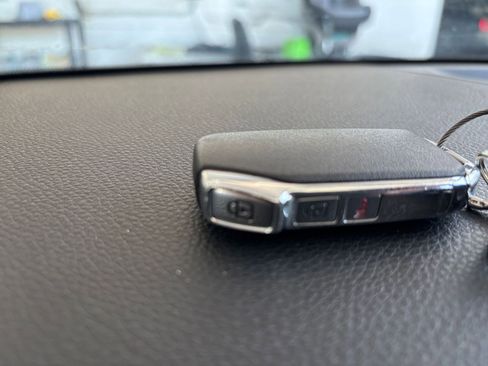 Used 2025 Kia Seltos S FWD image 22