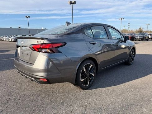 New 2025 Nissan Versa SR w/ Trunk Package image 5