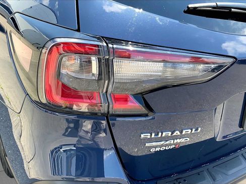 Certified 2025 Subaru Outback Premium AWD/4WD image 28