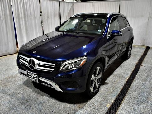 Used 2019 Mercedes-Benz GLC 300 4MATIC image 29