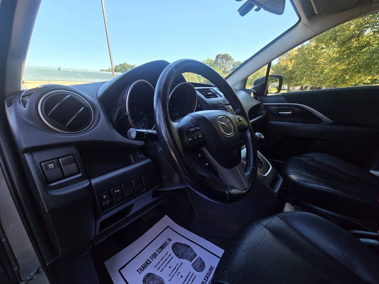 Used 2014 MAZDA MAZDA5 Grand Touring FWD image 19