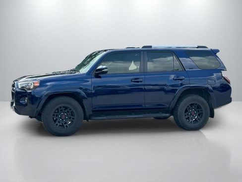 Used 2024 Toyota 4Runner SR5 Premium w/ Moonroof Package RWD image 8