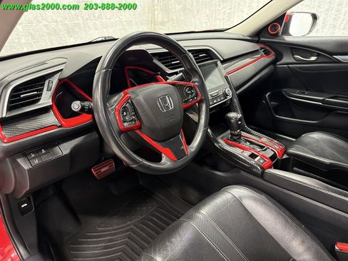 Used 2016 Honda Civic Touring image 3