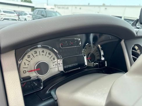 Used 2012 Ford Expedition XLT AWD/4WD image 11