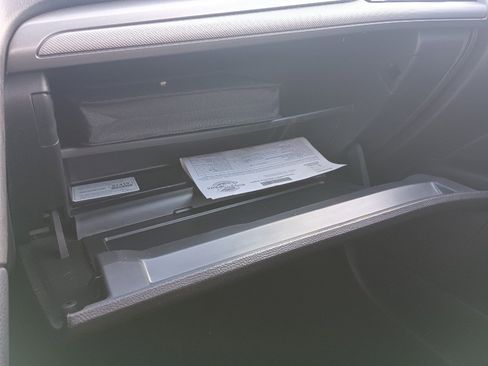 Used 2017 Ford Fusion SE image 21