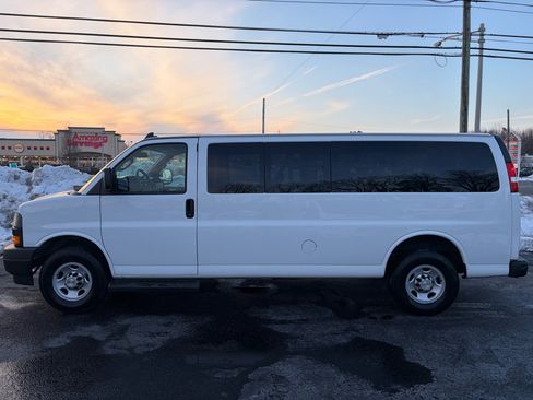 Used 2023 Chevrolet Express 3500 LS image 10