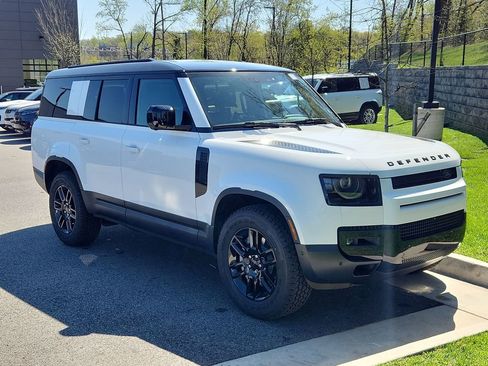 New 2026 Land Rover Defender 130 S AWD/4WD image 10