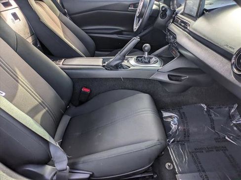 Used 2022 MAZDA MX-5 Miata Sport image 17