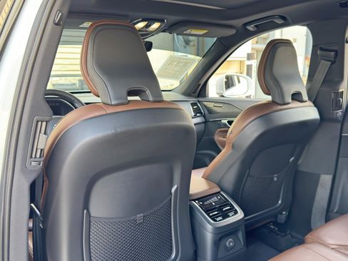 Used 2024 Volvo XC90 T8 Ultimate w/ Protection Package Premier AWD/4WD image 38