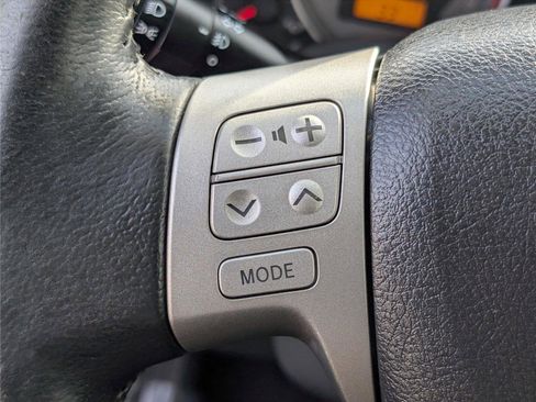 Used 2010 Toyota Corolla S image 21