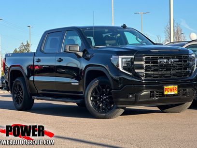 Used 2024 GMC Sierra 1500 Elevation w/ LPO, Elevation Black Package