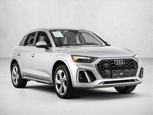 Certified 2023 Audi Q5 2.0T Premium Plus w/ Premium Plus Package image 3