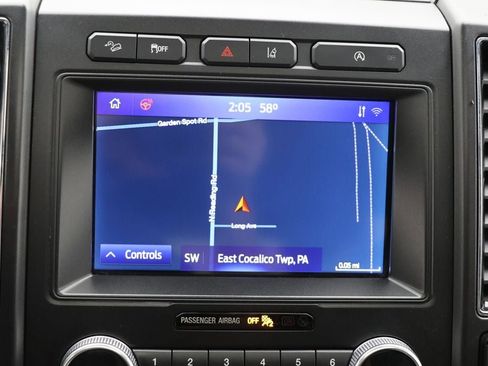 Used 2021 Ford Expedition Max Limited AWD/4WD image 23