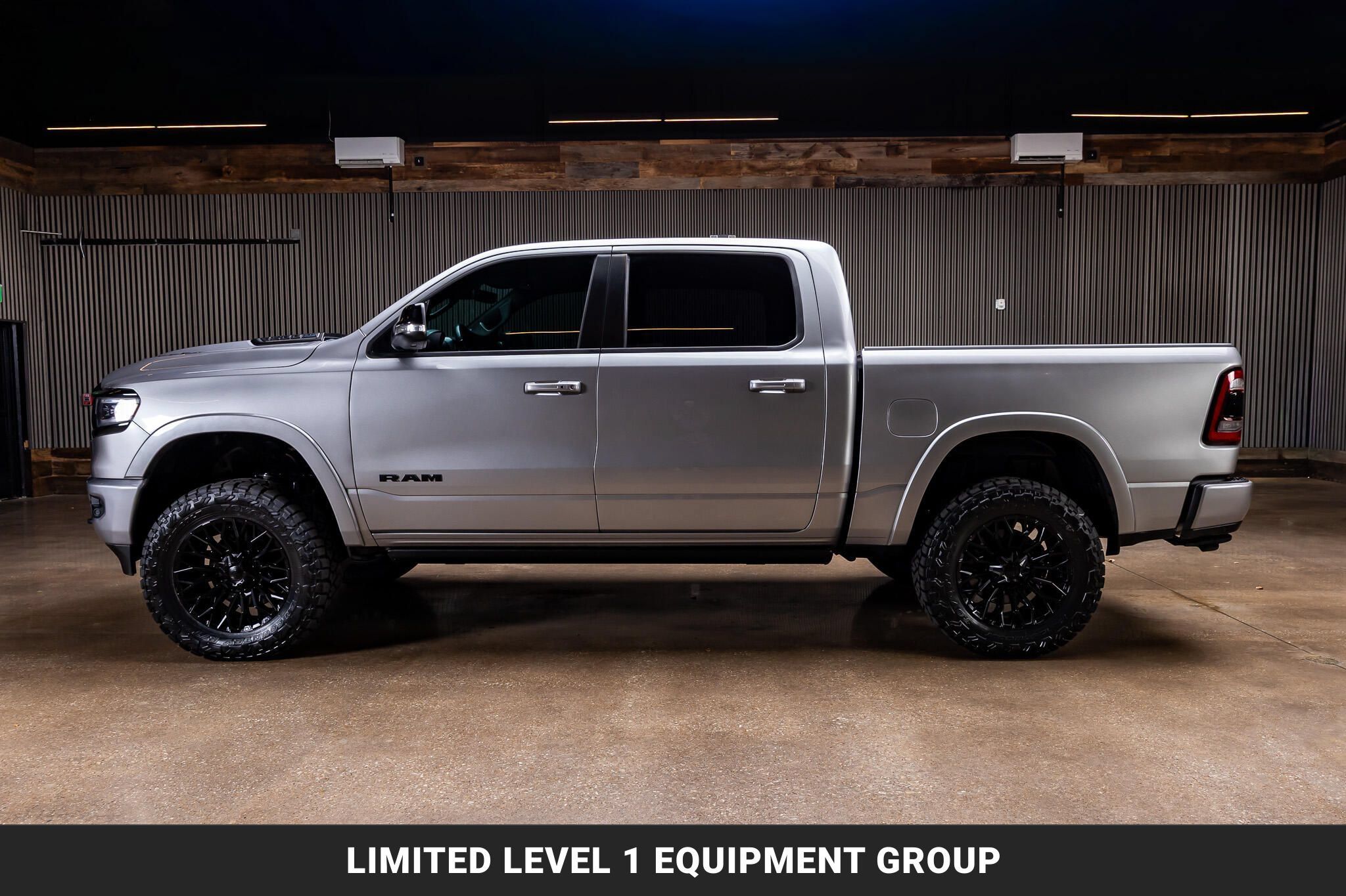 Used 2021 RAM 1500 Limited w/ Night Edition AWD/4WD image 6