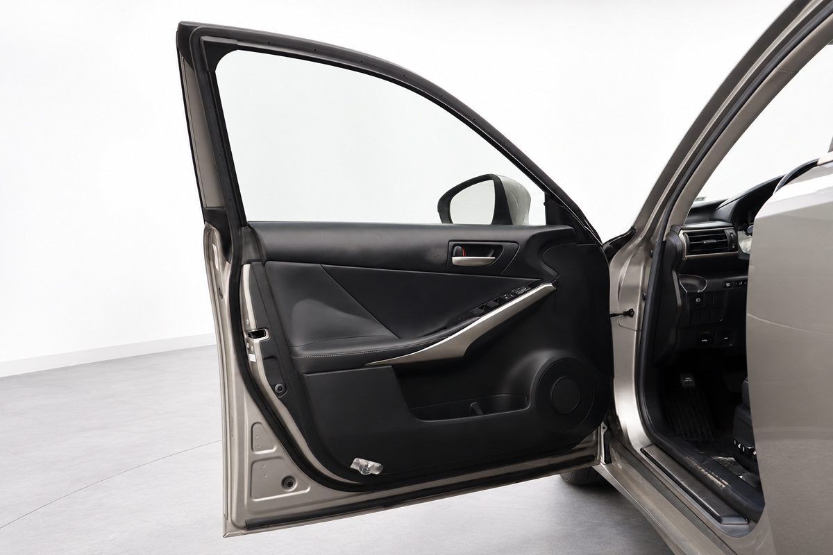 Used 2017 Lexus IS 200t RWD image 23