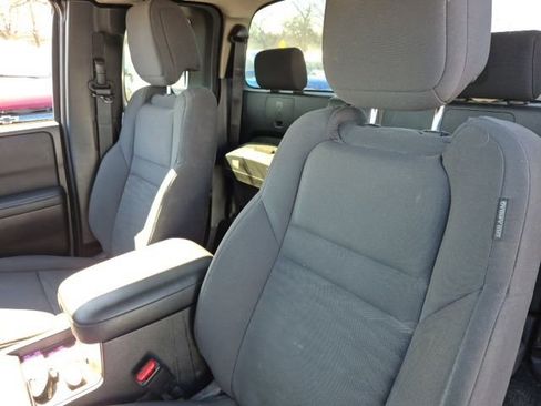 Used 2024 Nissan Frontier S w/ Technology Package image 11